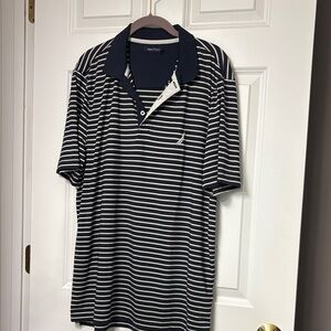 Nautica Men's Navy and White Striped Polo